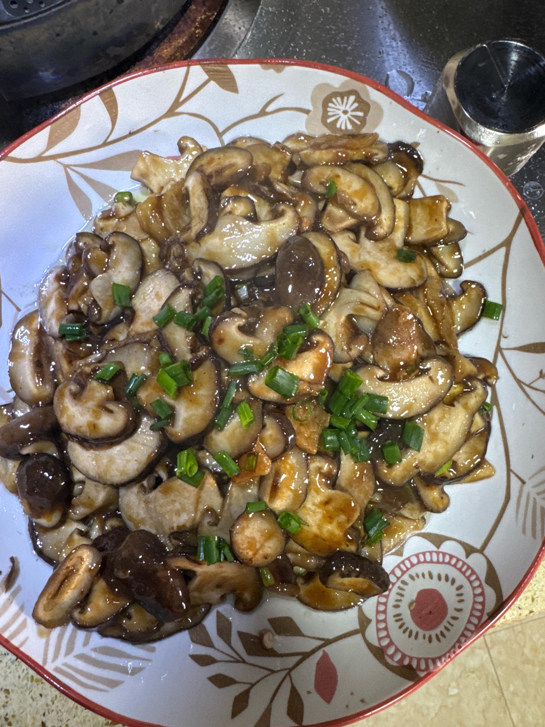 香菇这样炒比肉都好吃😋素炒香菇
