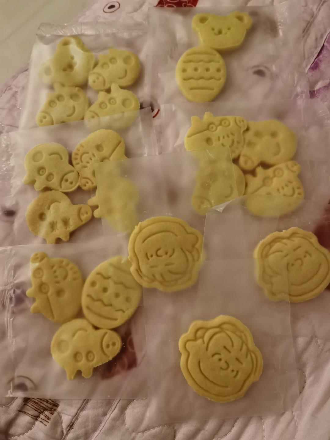 爱不释手的卡通姆明黄油饼干