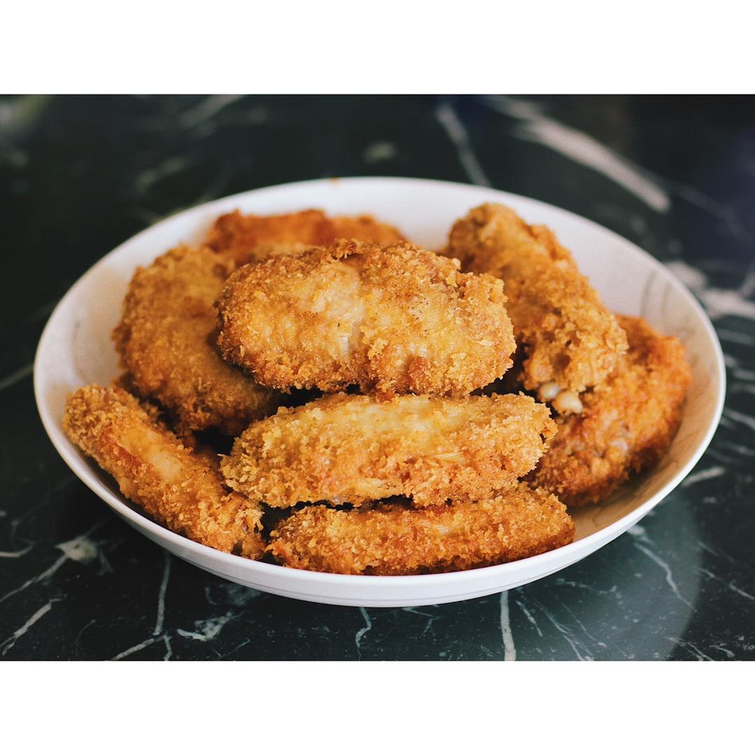 香脆辣味炸鸡翅