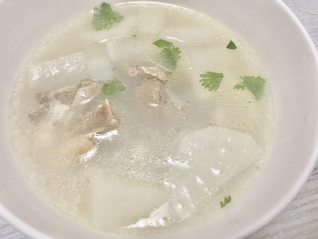 羊肉萝卜汤