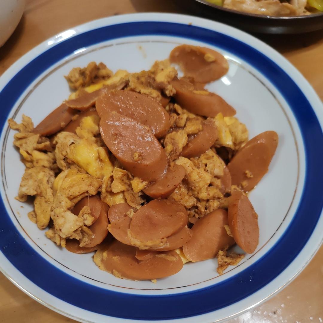 鸡蛋炒香肠