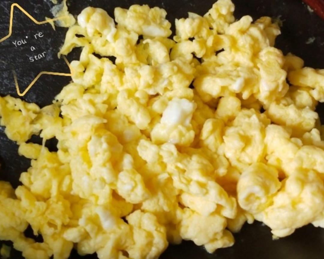 快手儿童早餐煎出最嫩的鸡蛋的做法