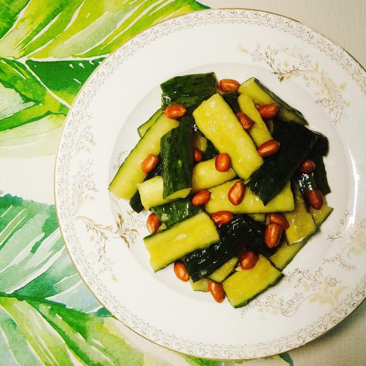刀拍黄瓜