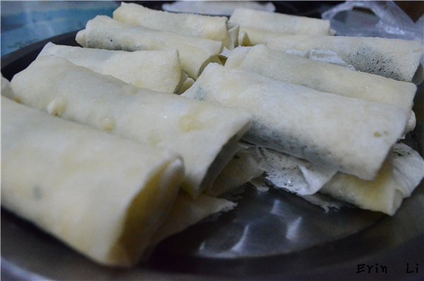 黄芽菜肉丝春卷