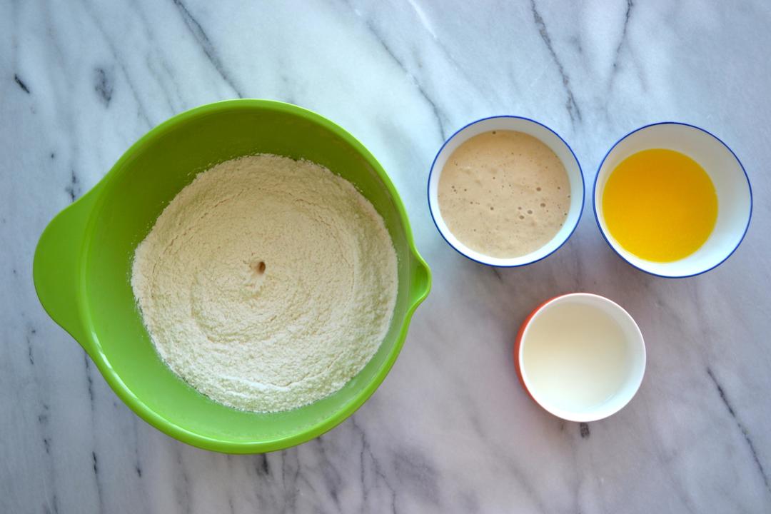 纯奶手撕吐司的做法 步骤1