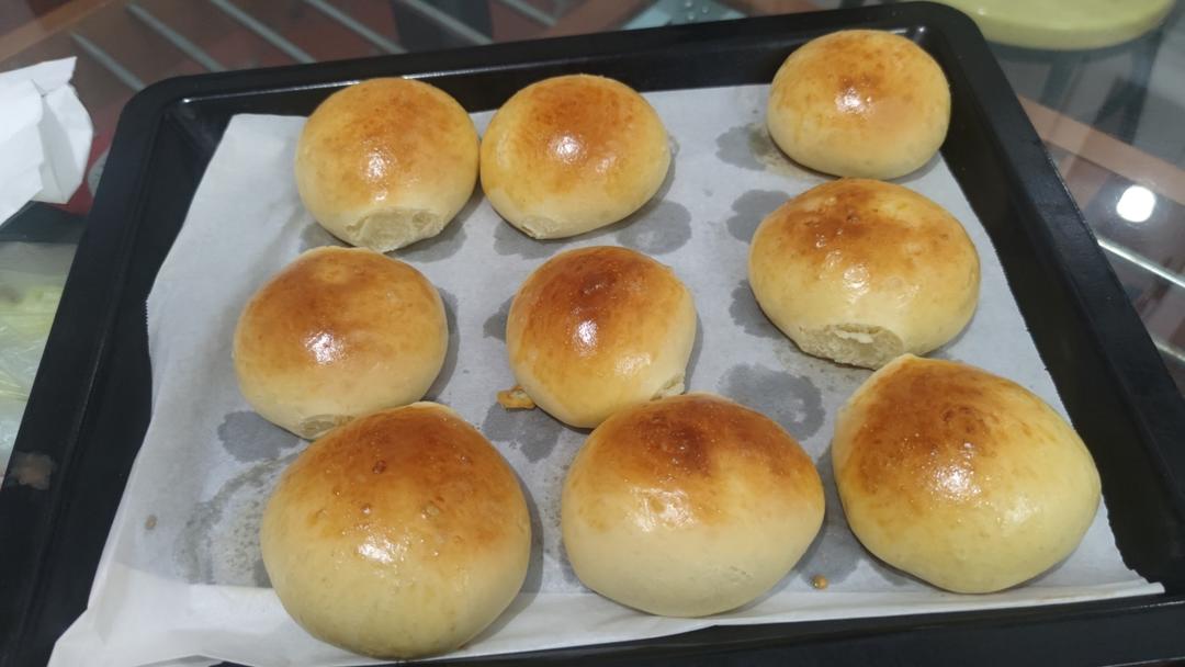 汉堡胚🍔 · 普通面粉(手揉)（更新补充牛肉饼配方2020.06.06）