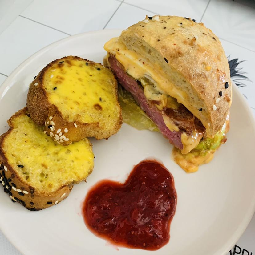 乳酪烤吐司片（十分钟早餐）