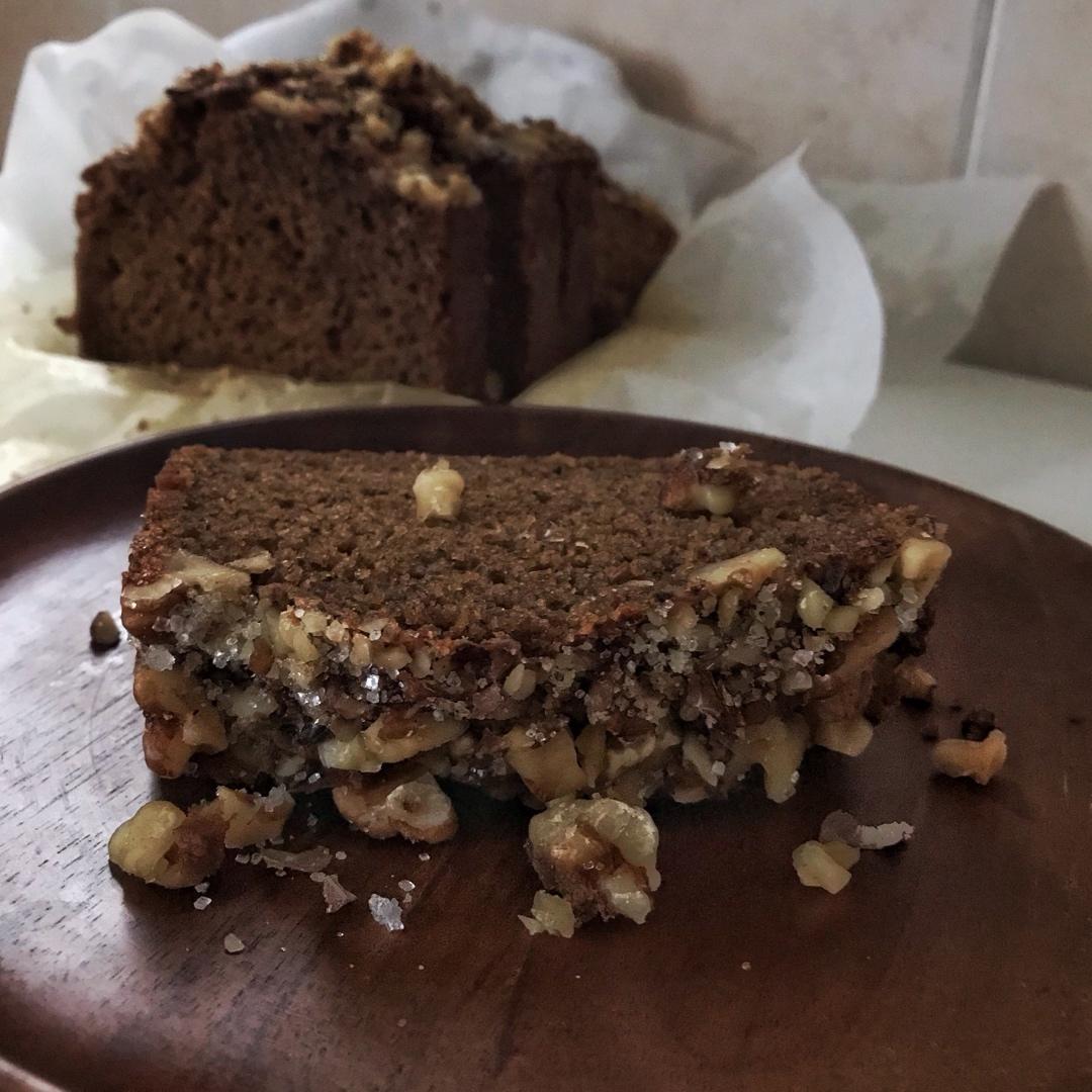 香蕉核桃磅蛋糕 Banana & Walnut Pound Cake