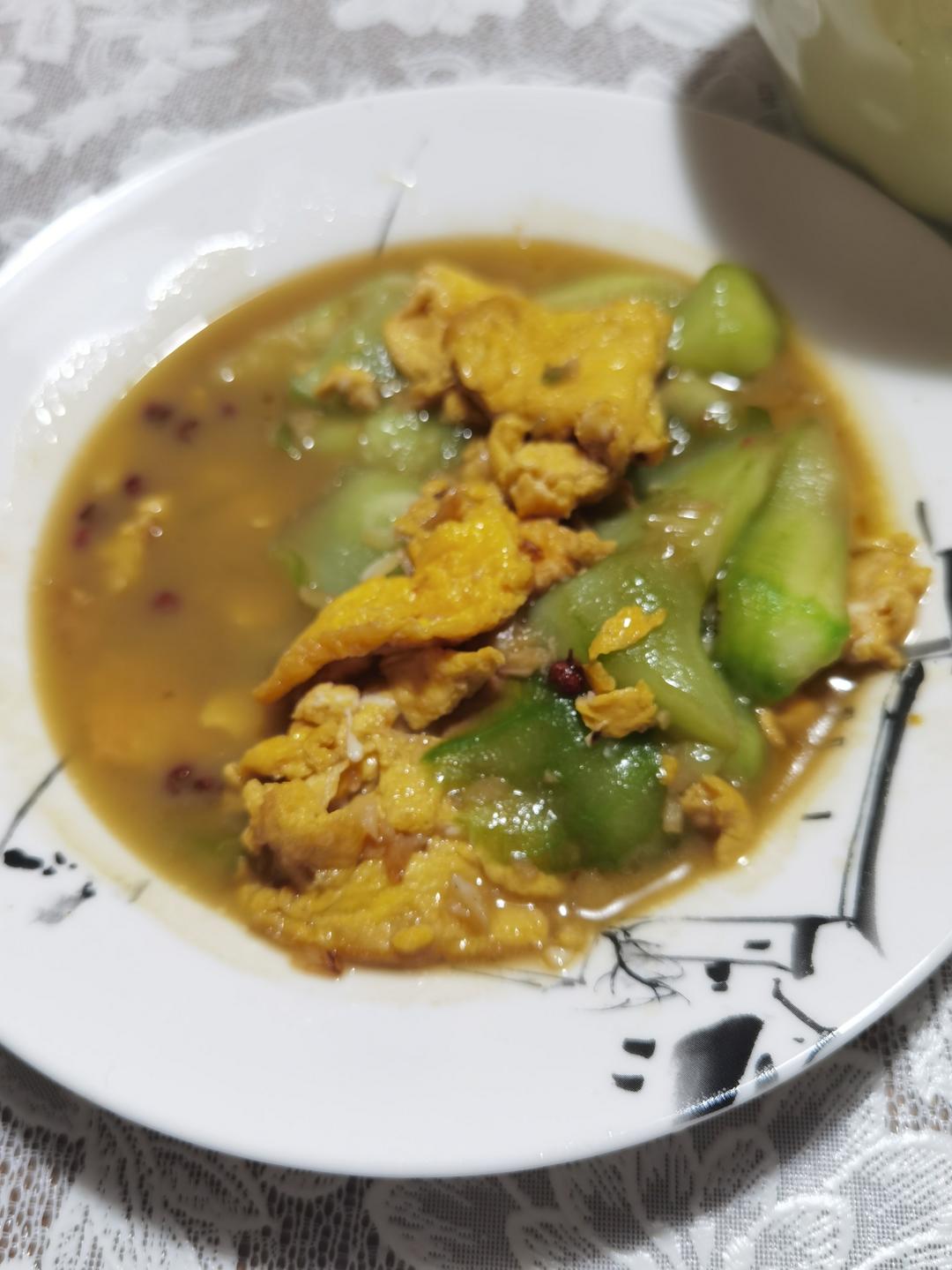 简单快手，五分钟搞定的丝瓜炒蛋