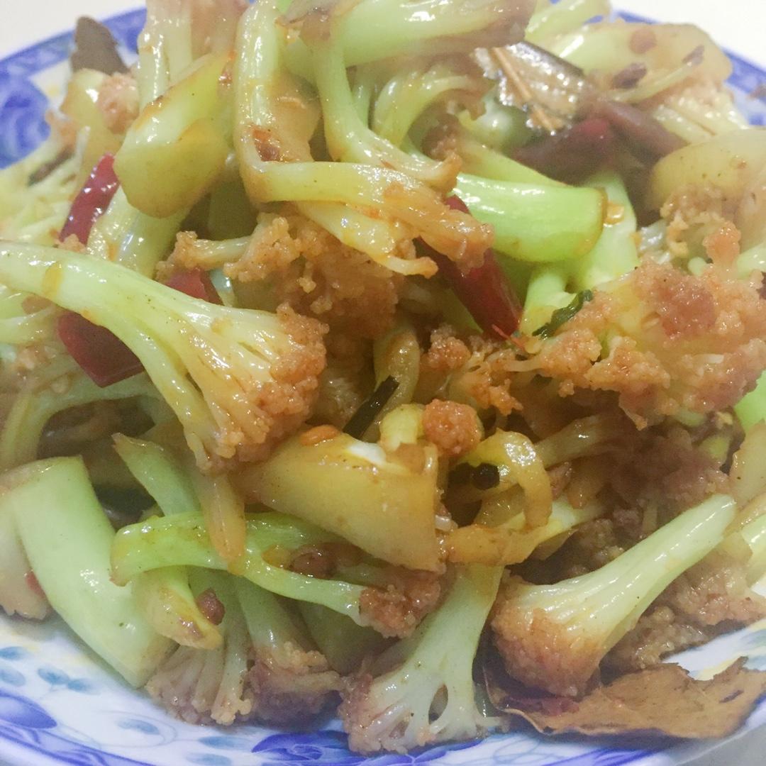 很“浪费”米饭的家常菜之一-------干锅菜花