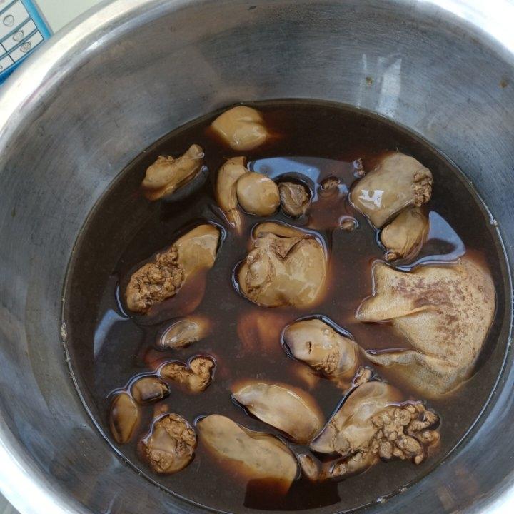 嫩卤鸡肝