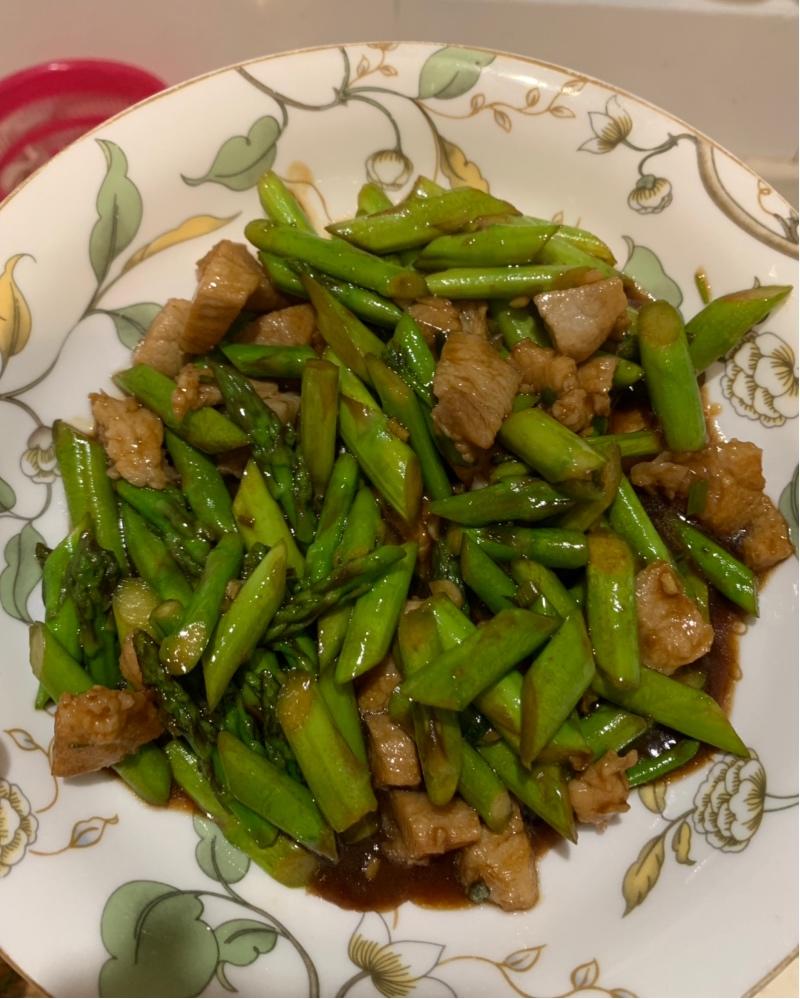 芦笋炒肉