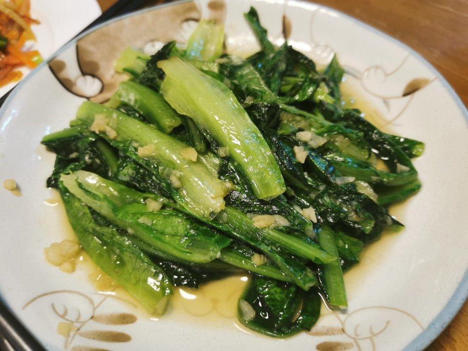 蒜蓉炒油麦菜