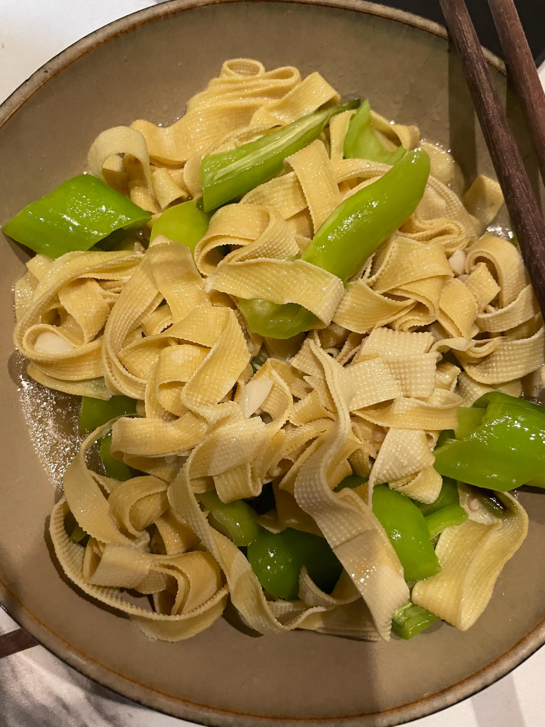 尖椒干豆腐
