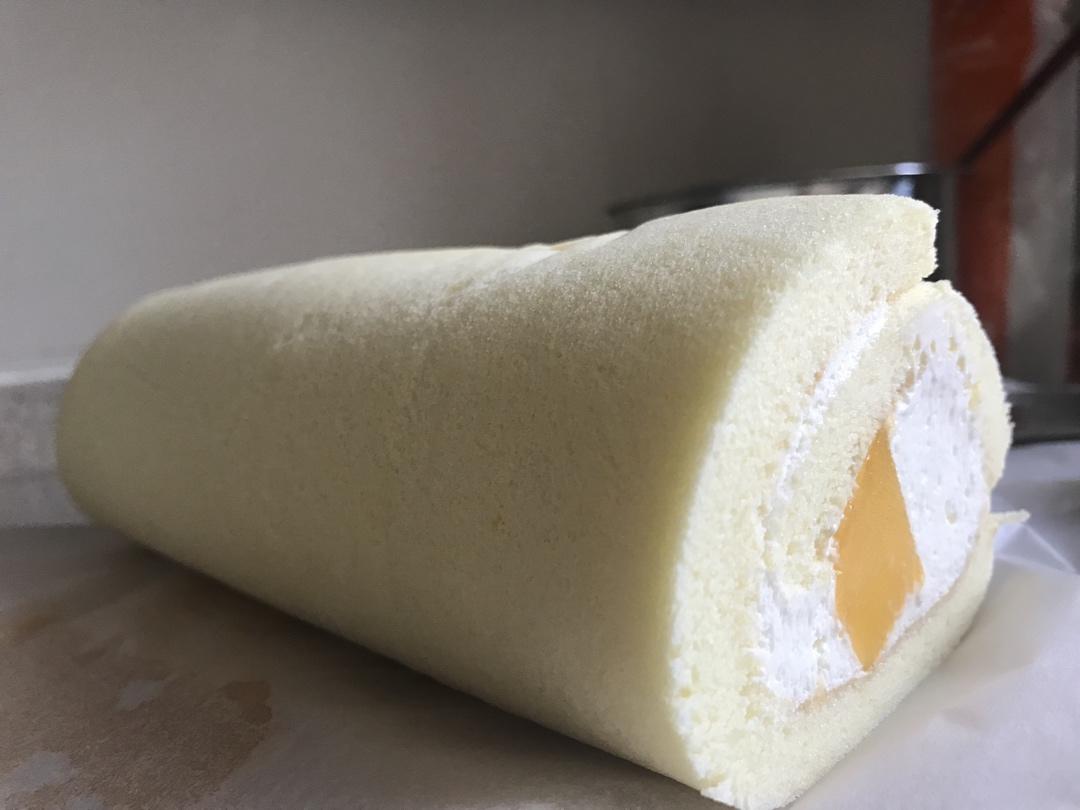 《Tinrry下午茶》教你做基础原味蛋糕卷