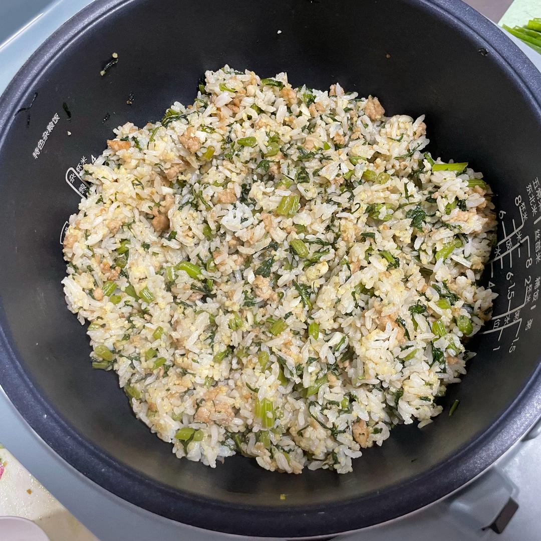 连吃三碗的茼蒿菜饭