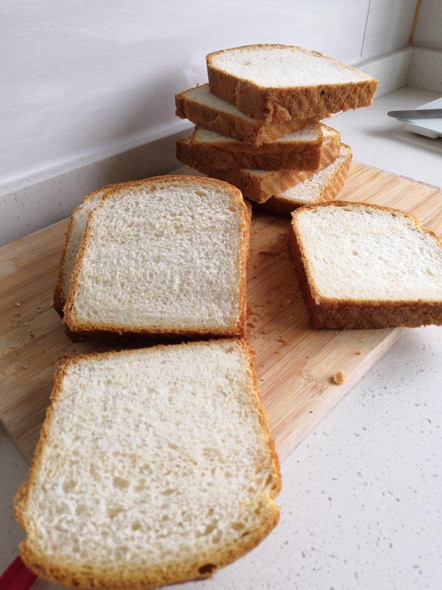 《Tinrry+》软绵绵的白吐司