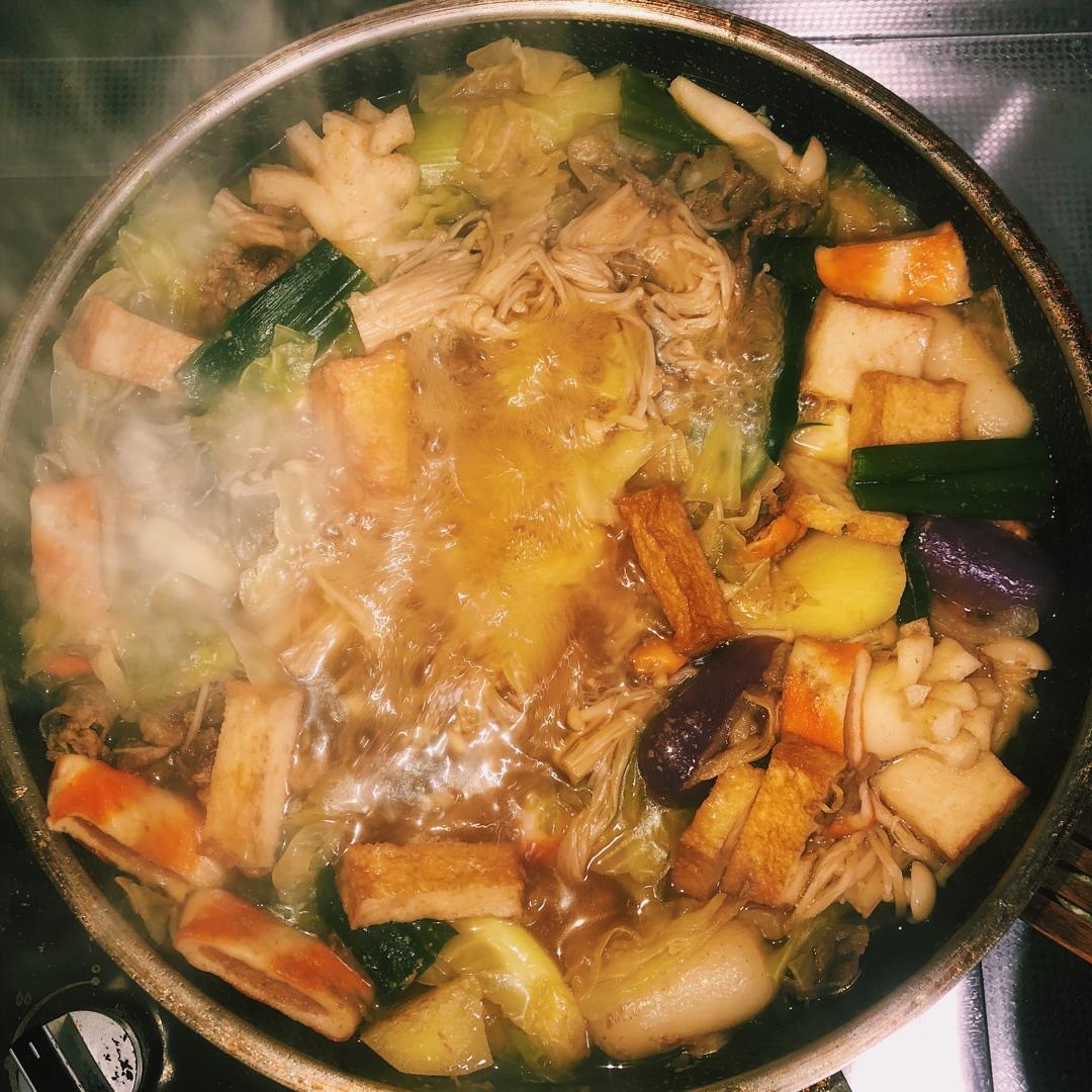 寿喜烧（日式牛肉锅）