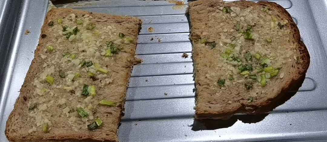 蒜香烤面包片