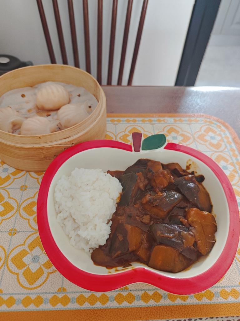 减脂咖喱茄子意面