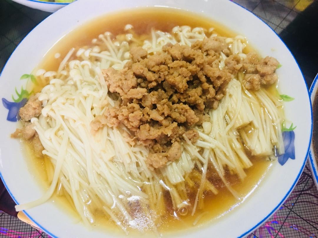 蒜蓉蒸金针菇