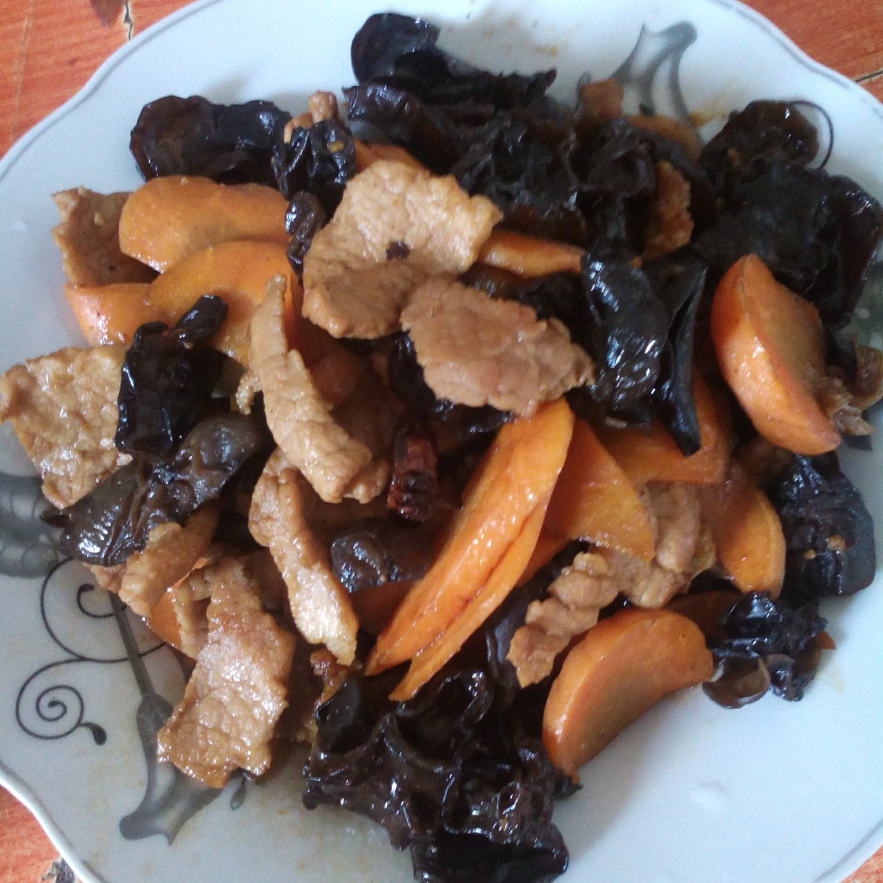 家常菜 木耳炒肉丝 % 安于命゜做的木耳炒肉丝