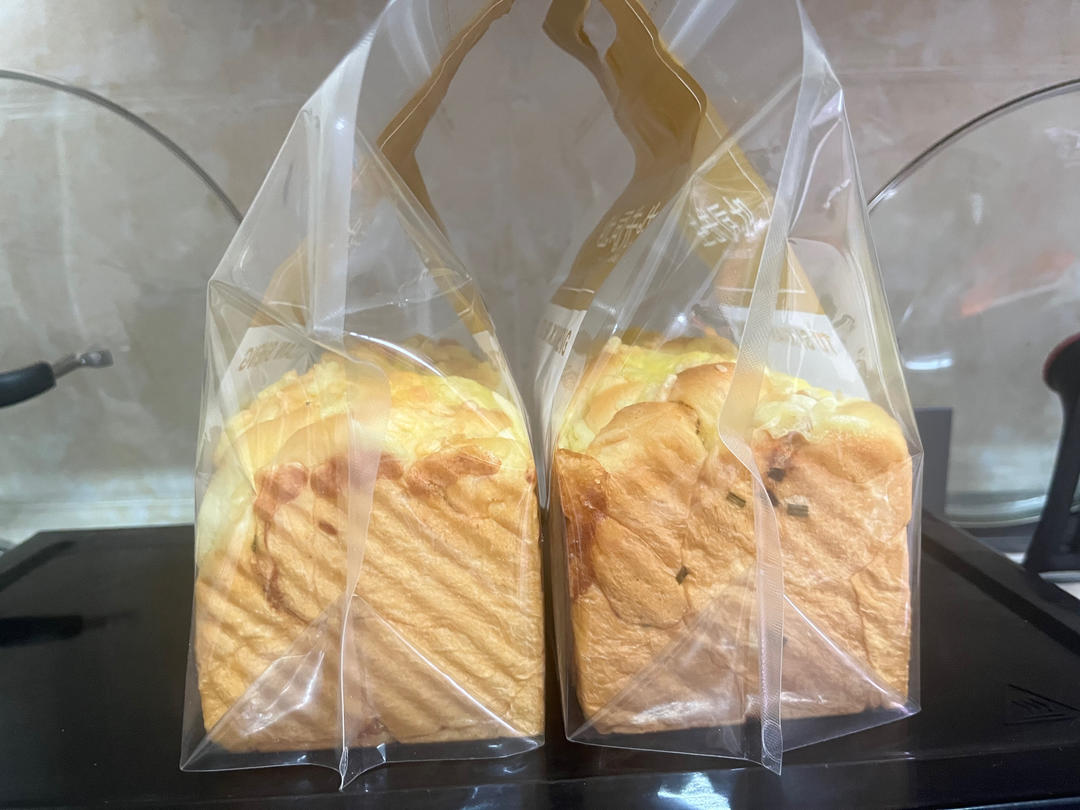 肉松吐司【超多料香爆马苏里拉】