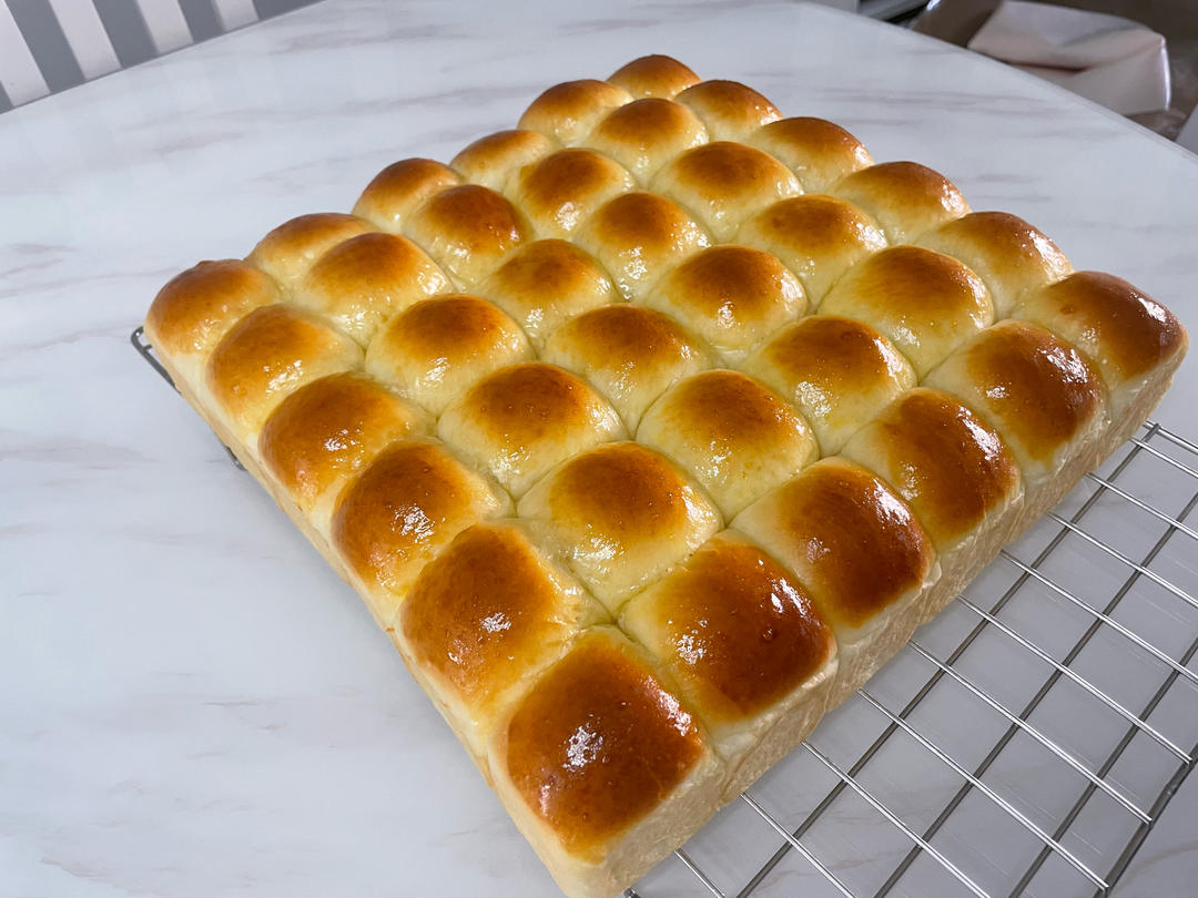 最近很火的山姆同款黄油小餐包~