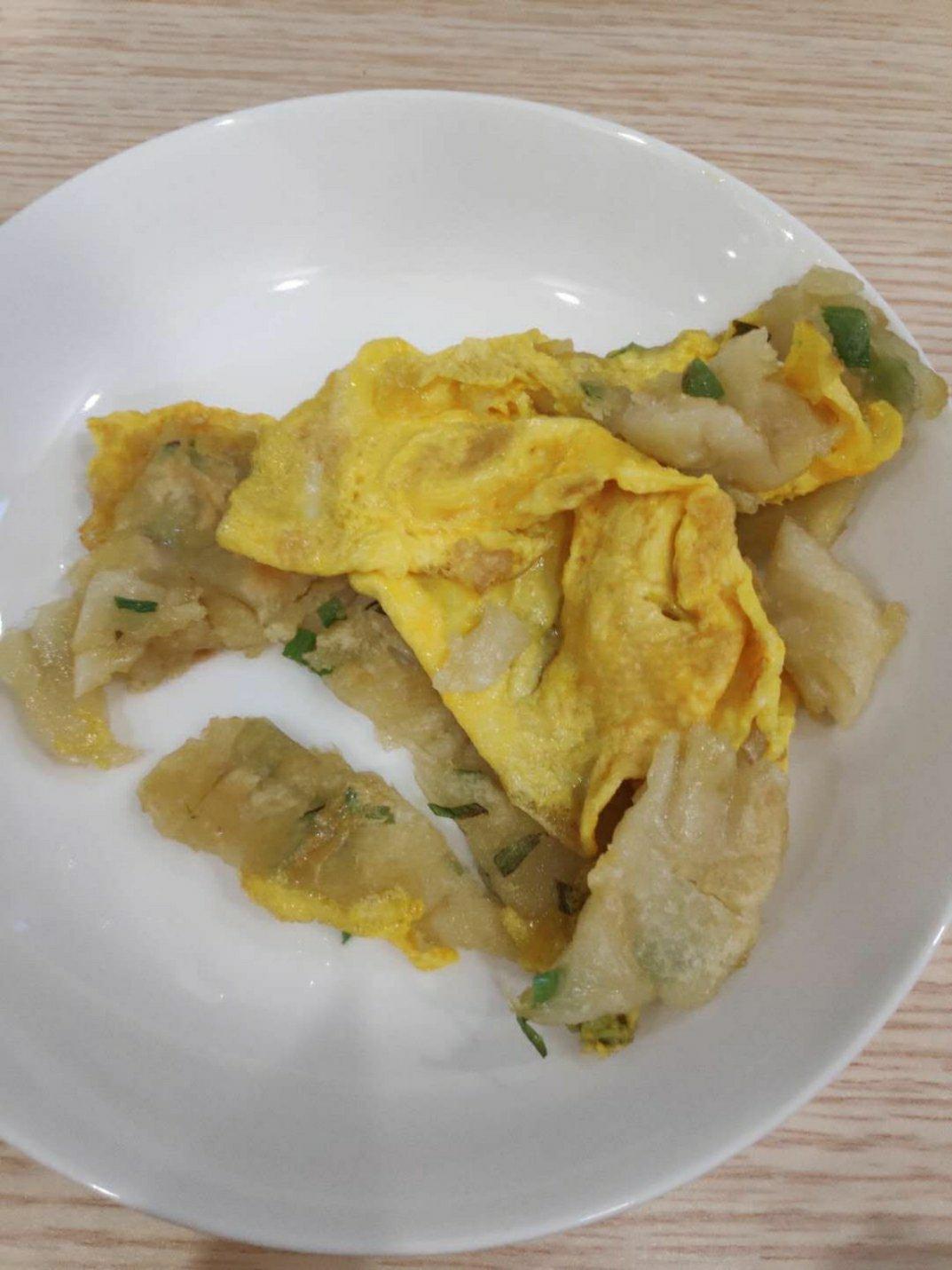 鸡蛋葱油饼                  （更新饼坯保存方法）