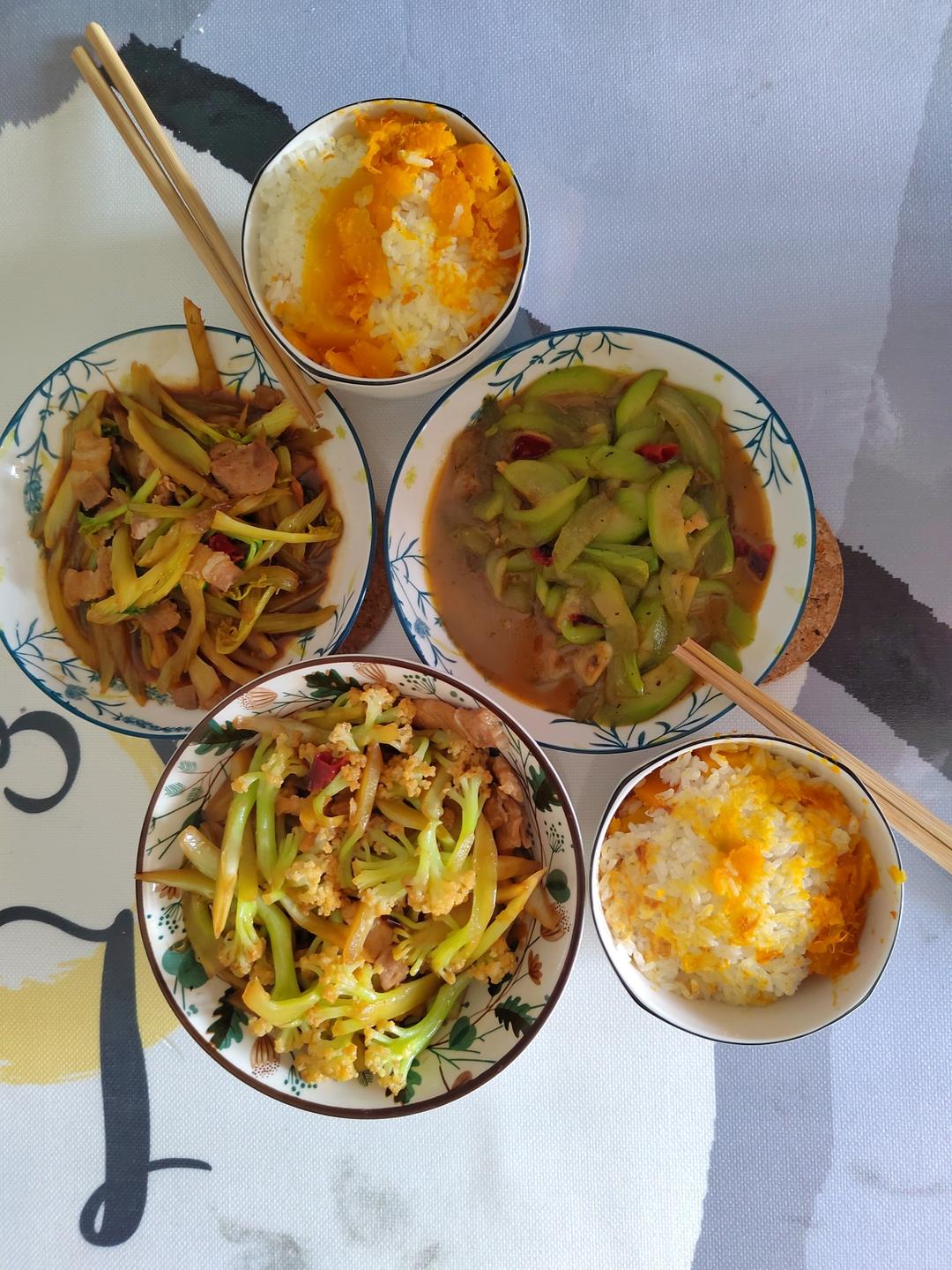 南瓜焖米饭