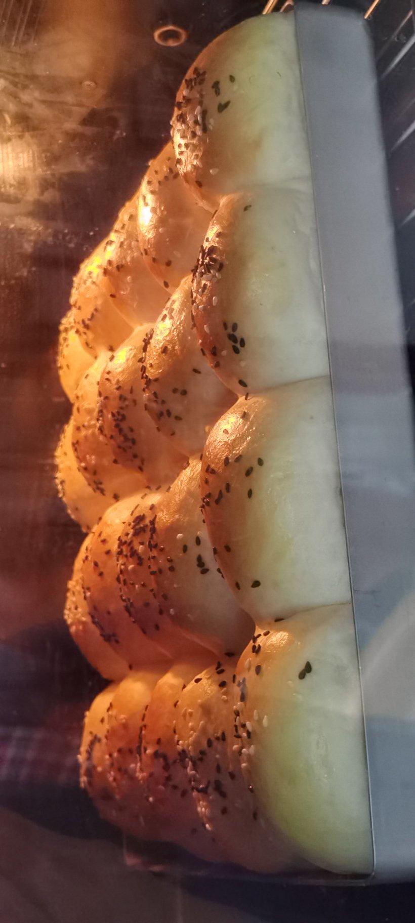 🥛超简单快手，柔软拉丝，一次发酵，牛奶小餐包