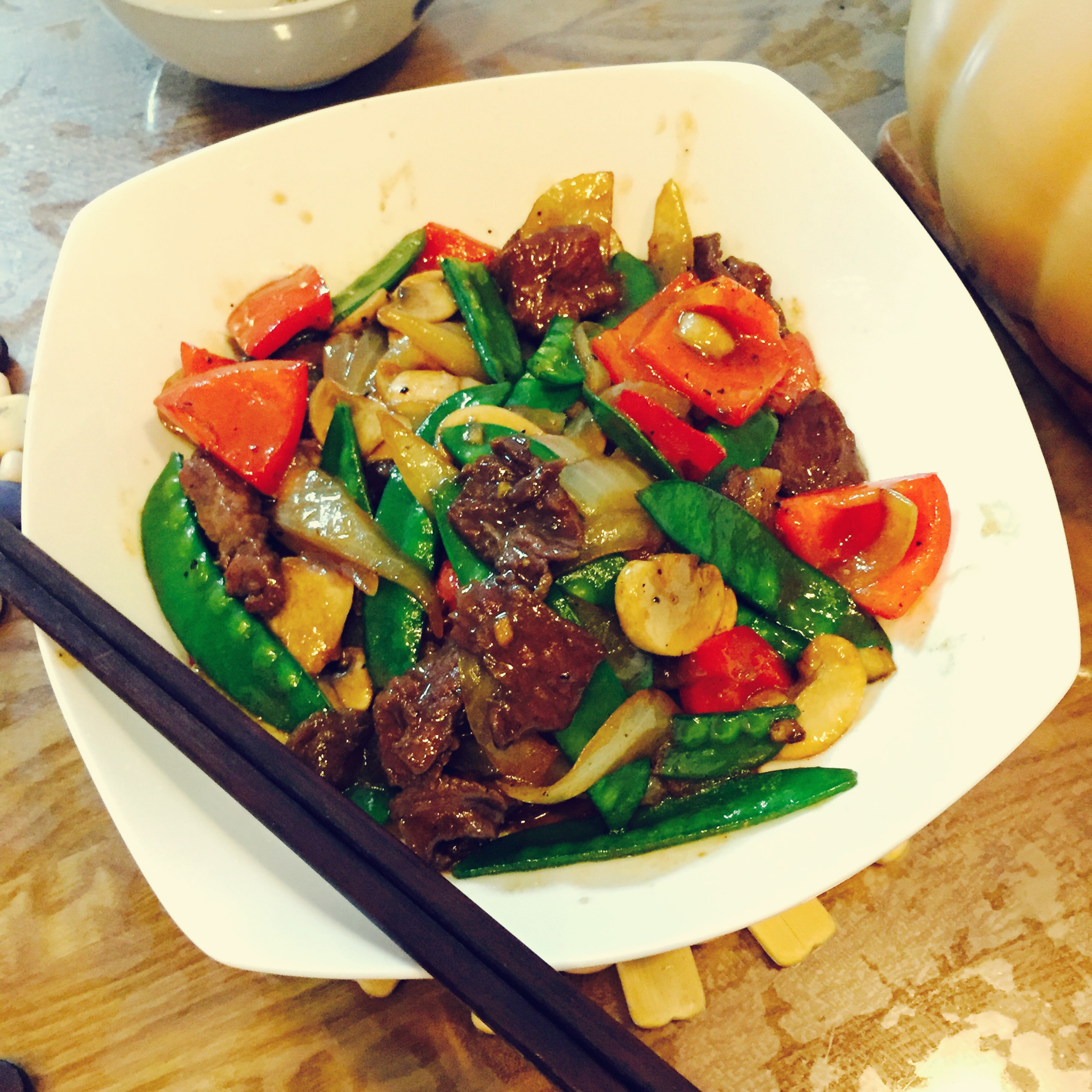 蒜香牛肉荷兰豆 Mongolian Beef