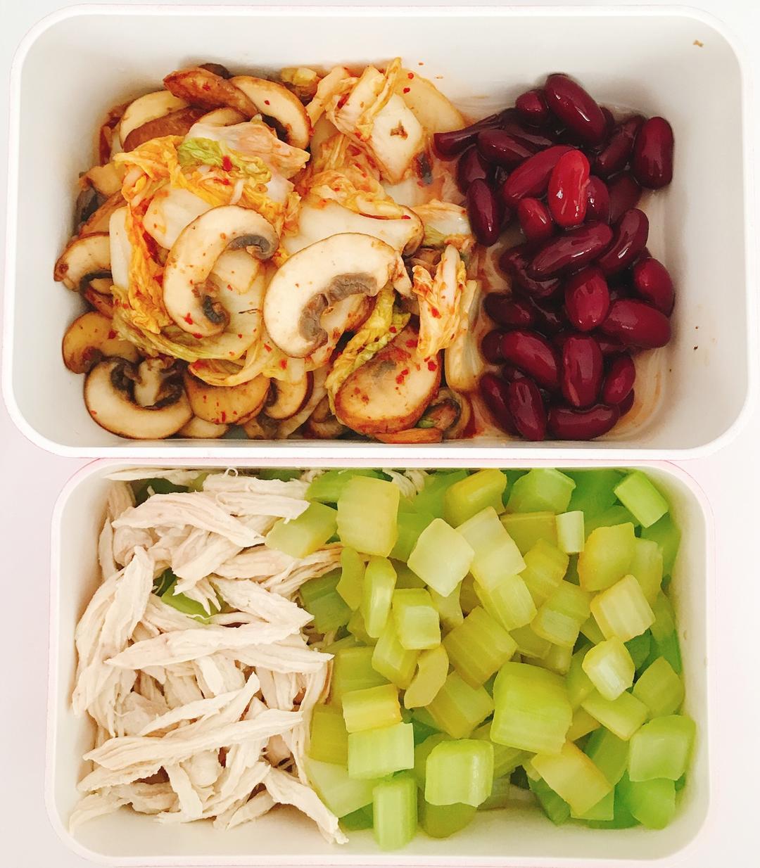 蘑菇泡菜炒饭