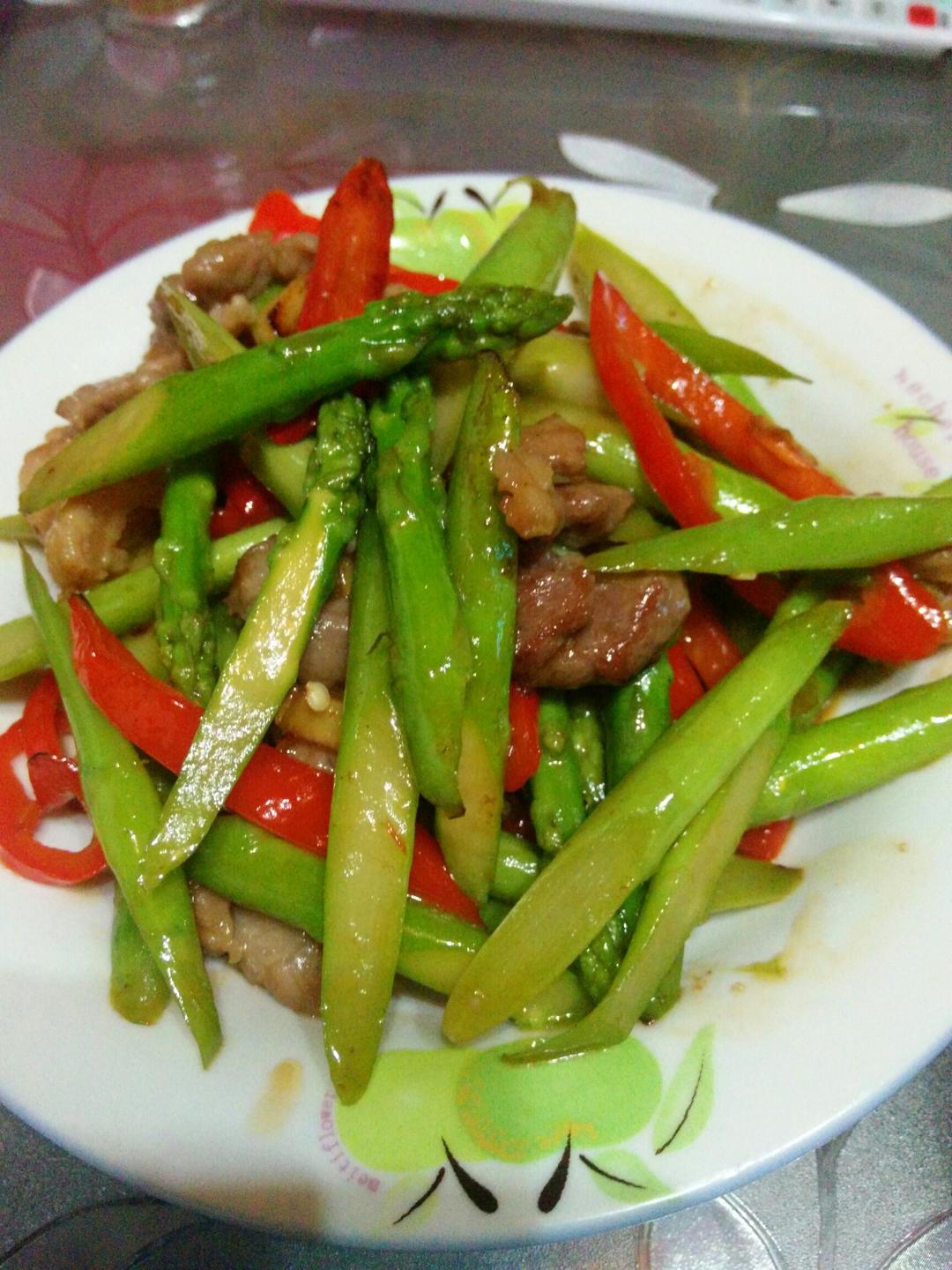 芦笋炒肉