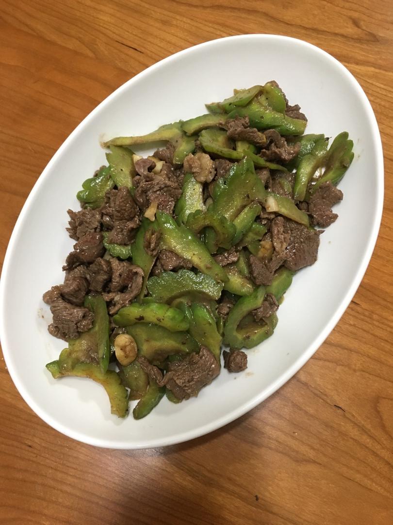 经典粤菜凉瓜牛肉