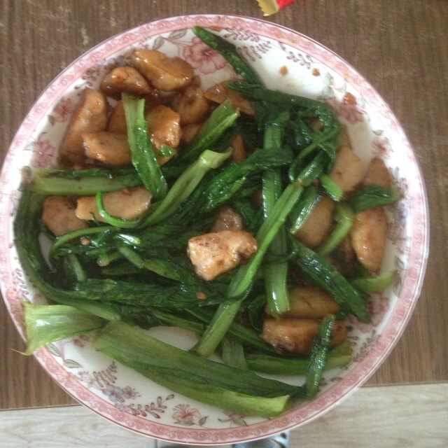 鱼丸油麦菜