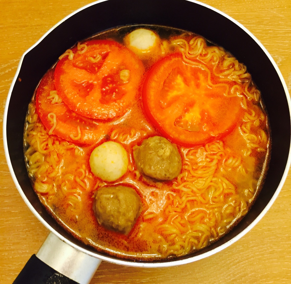 满足食欲的深夜秘密 森系浓香泡面