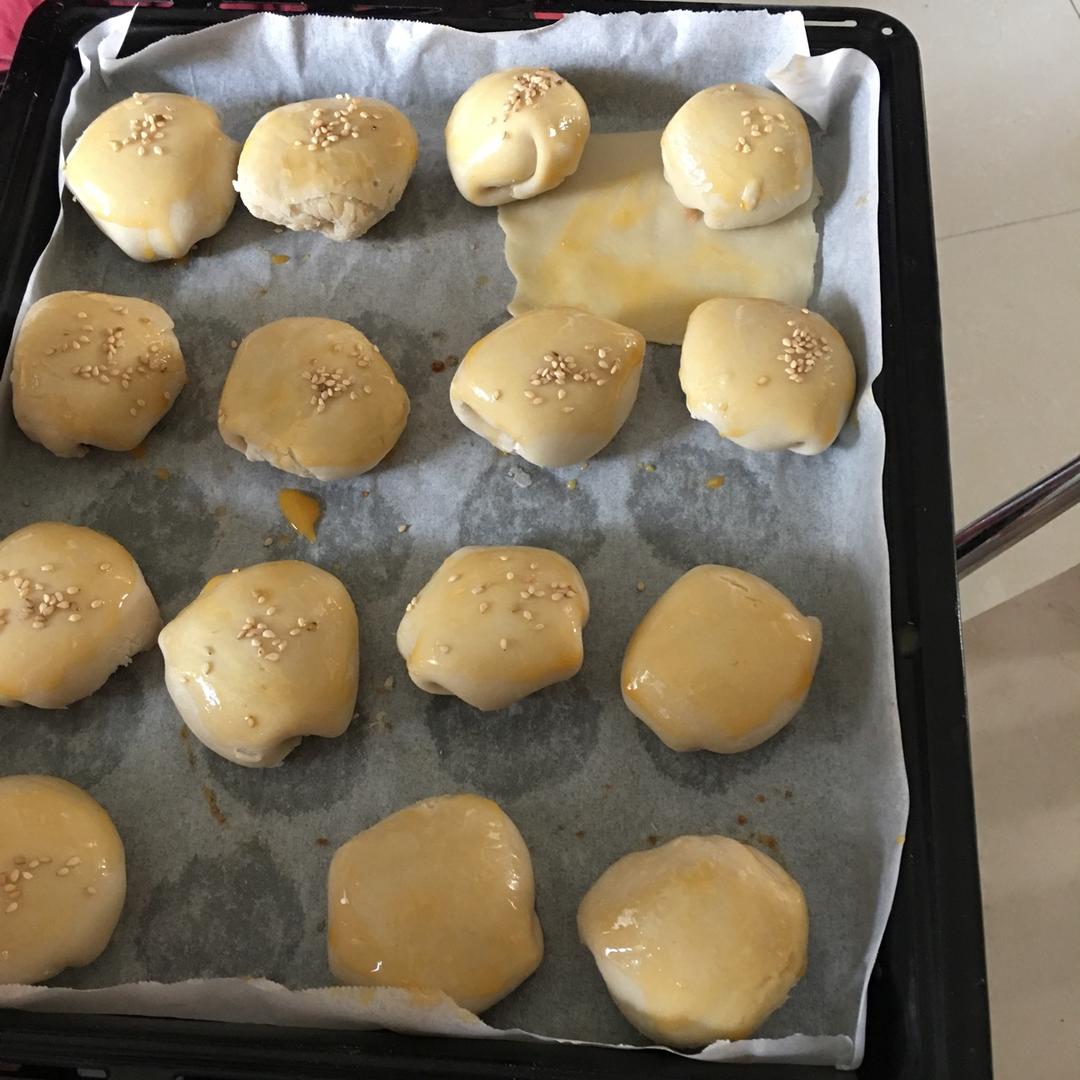 泳式鲜肉榨菜月饼