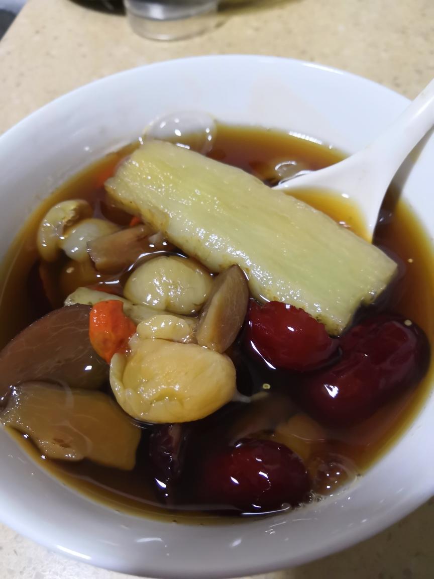 偏头痛大作战之1天麻炖桂圆红枣甜糖
