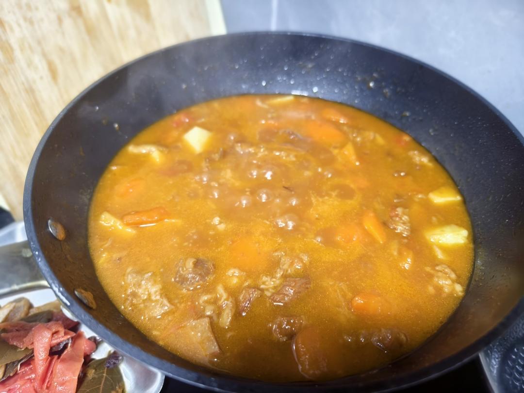 番茄土豆炖牛腩