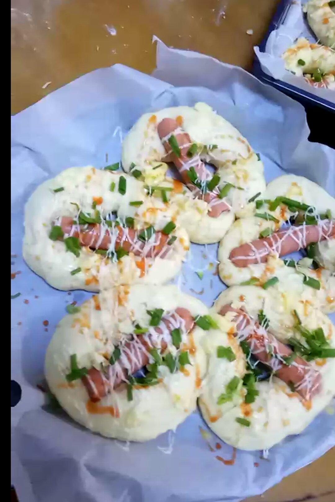 肠仔包---QQ软软的早餐包