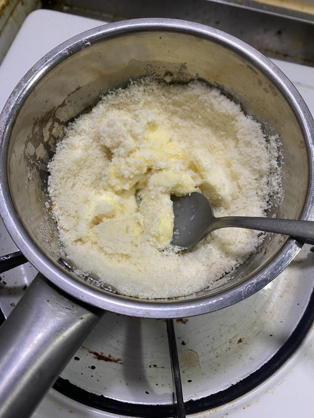 椰蓉牛奶吐司，又软又香谁不爱呀！的做法 步骤6