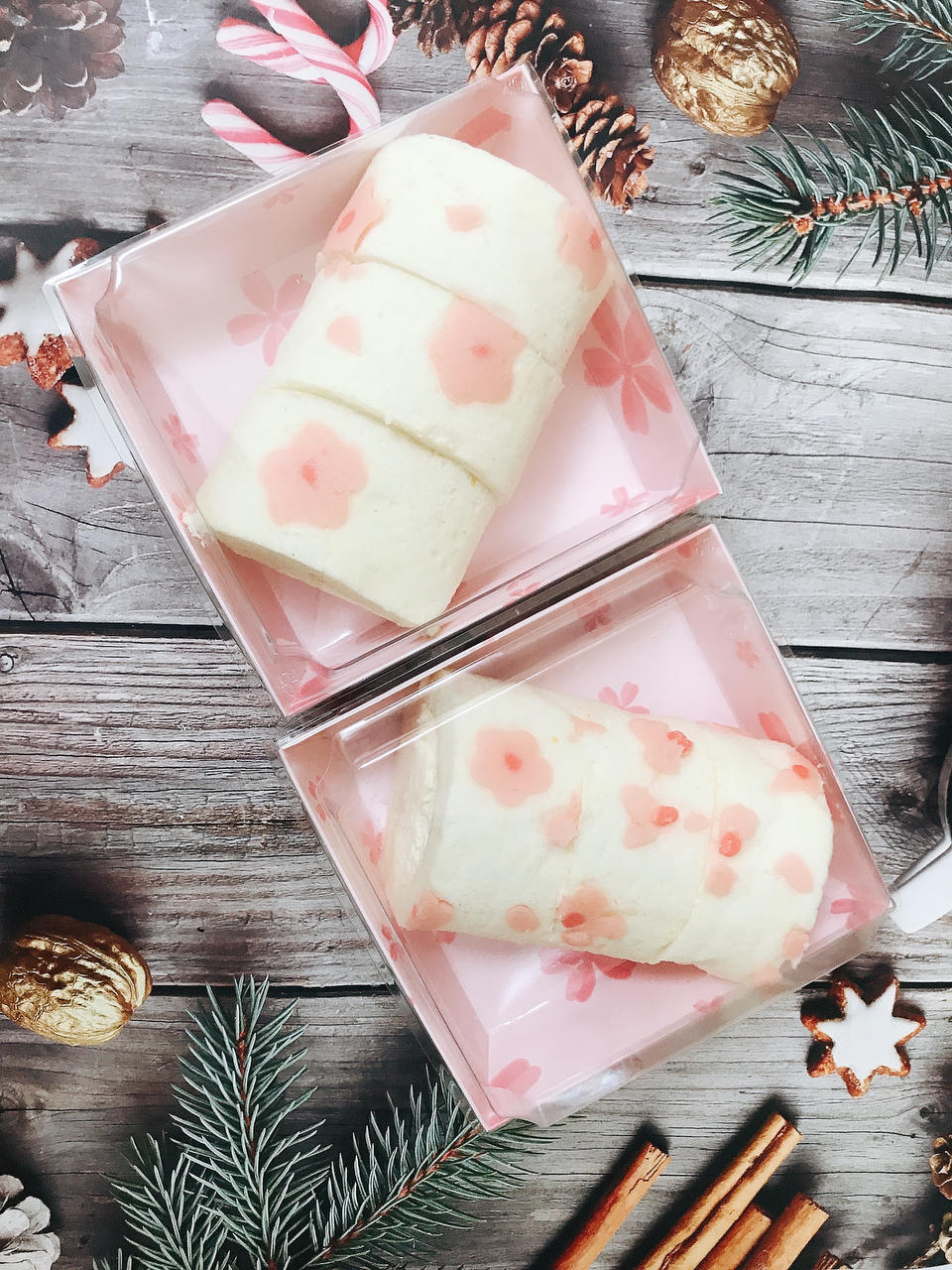 内外兼修的治愈系草莓天使蛋糕卷