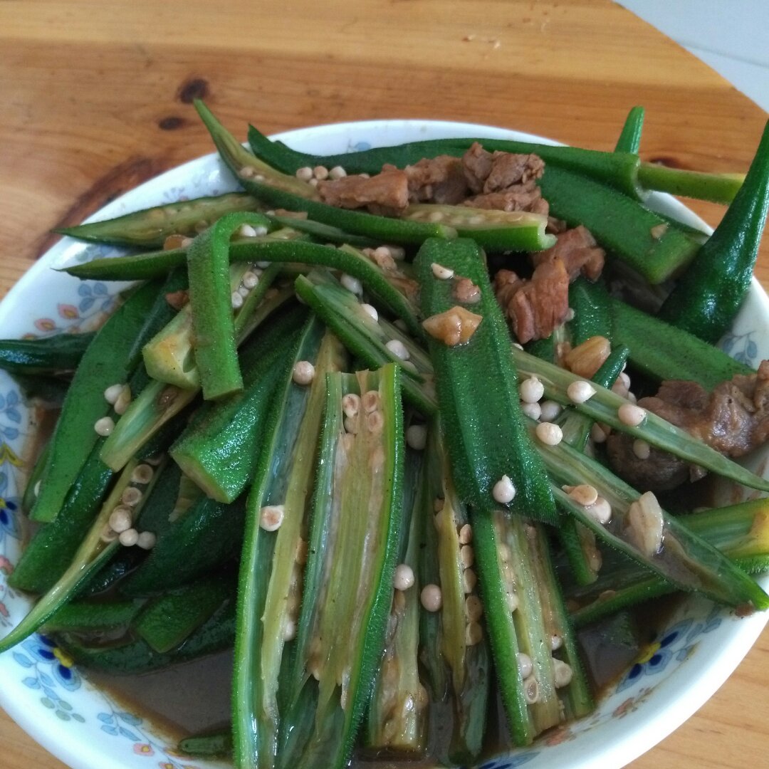 白灼秋葵