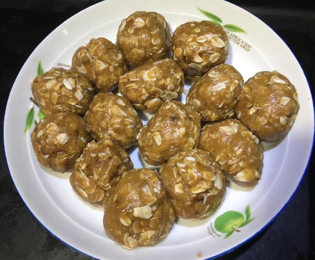 燕麦葡萄干饼干