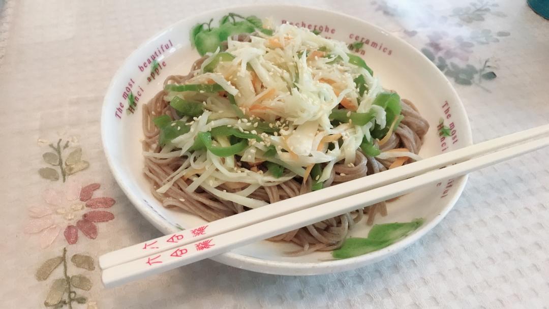 夏天的凉面（冷面）