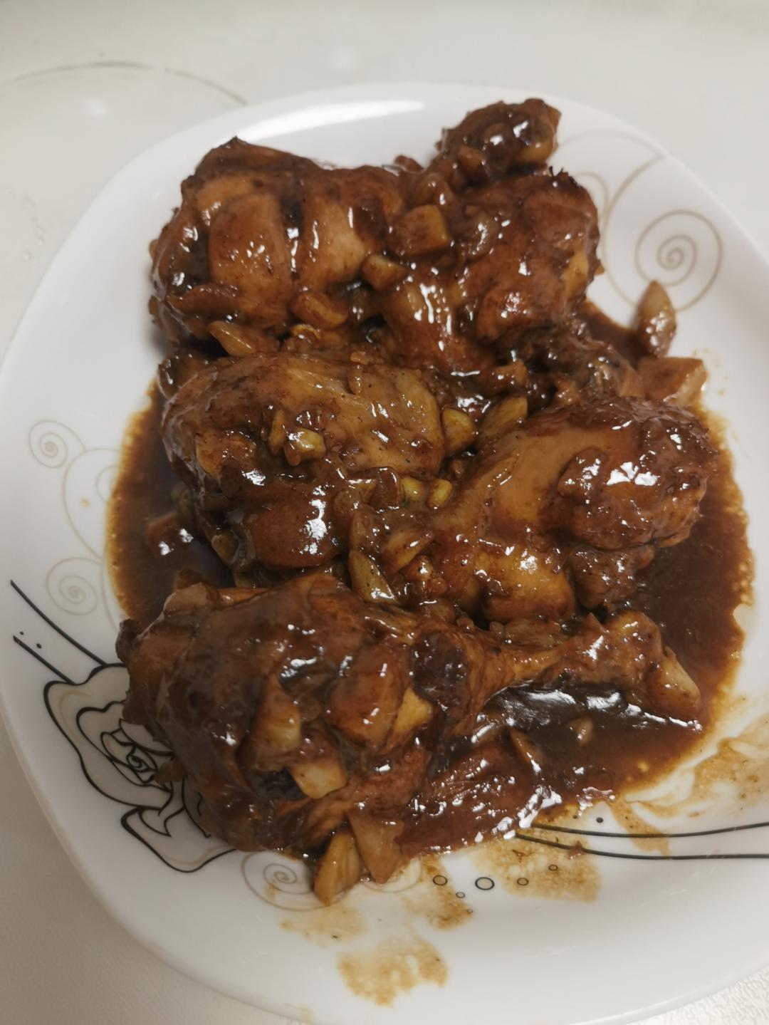 🔥好吃到飙泪的秘汁多汁蒜香鸡腿，鲜嫩到流口水。