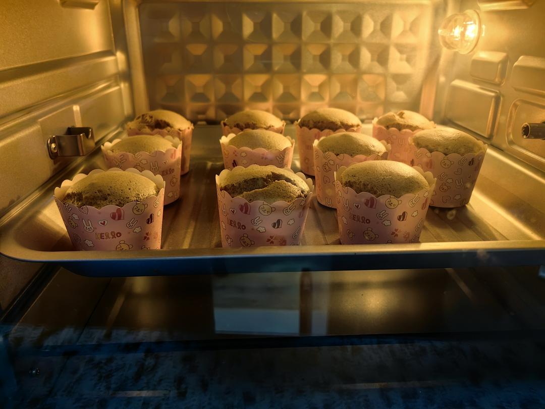 软糯杯子蛋糕不塌