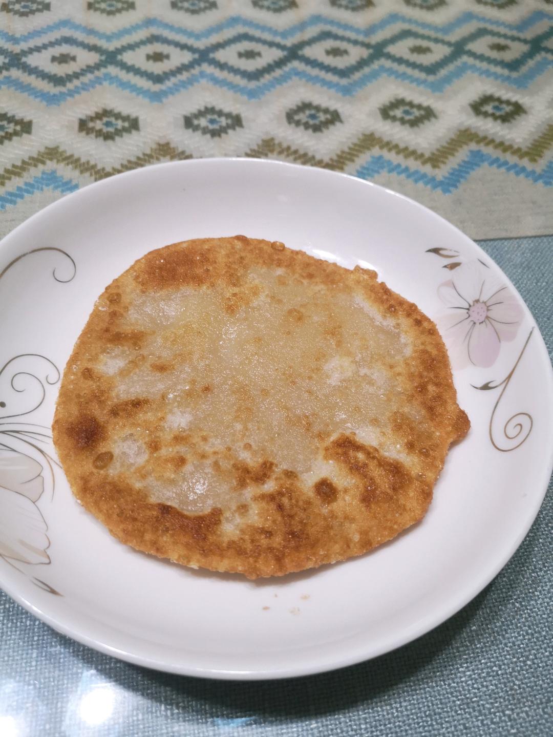 烙饼不硬的小窍门 掌握了你也能看出柔软多层凉了不硬的小油饼