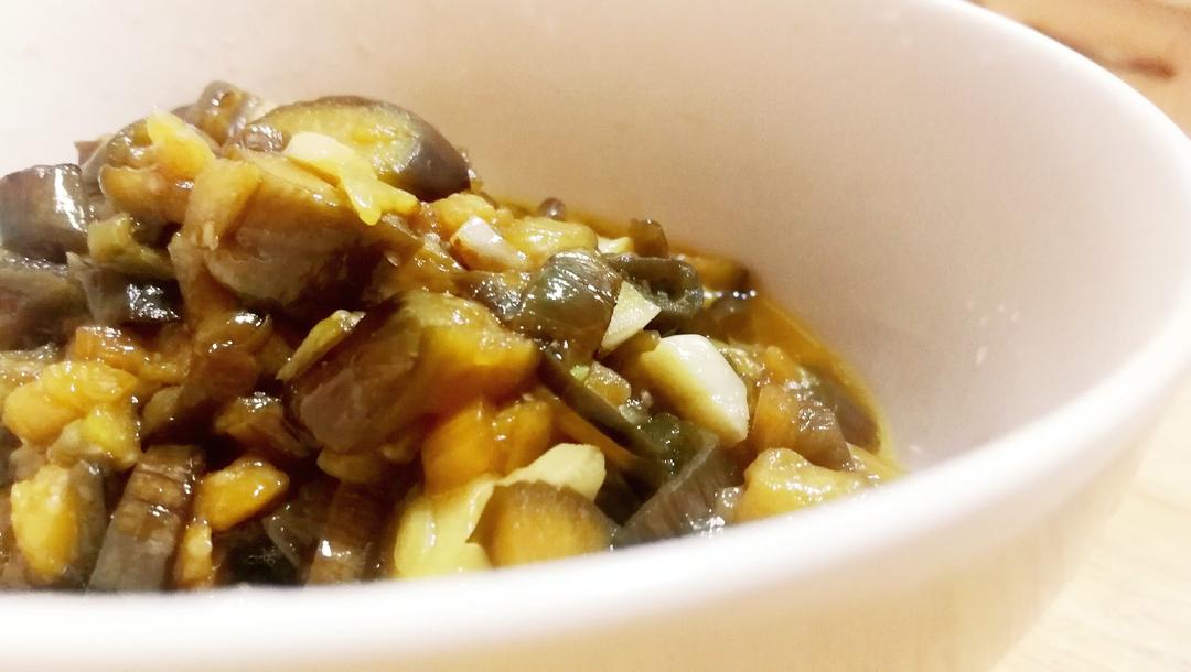 红烧茄子，好吃到舔盘子